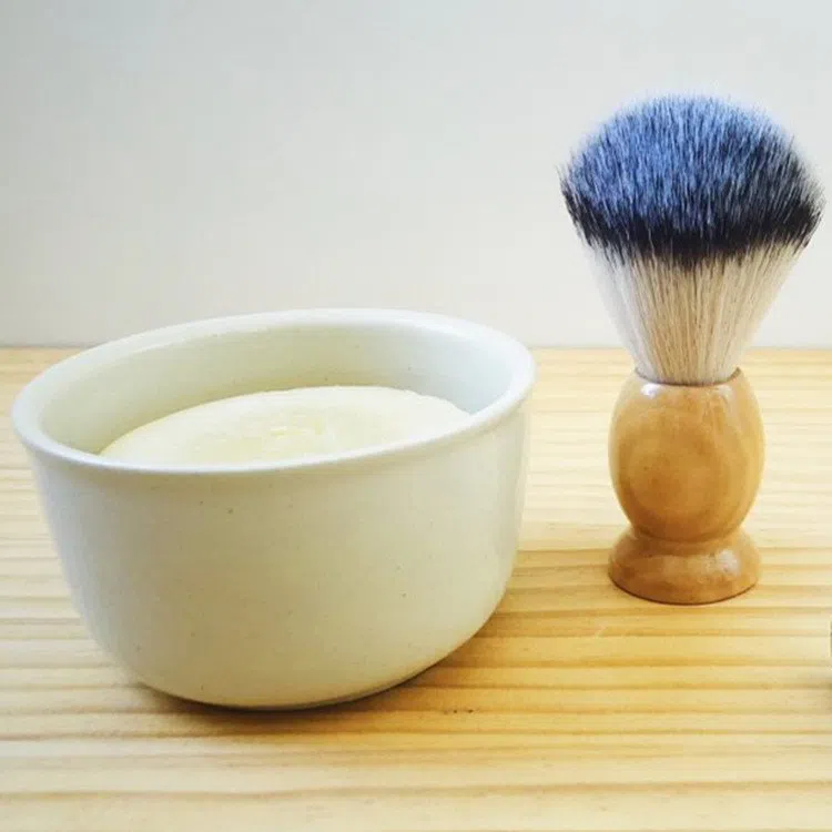 Sabonete de barbear de marca própria