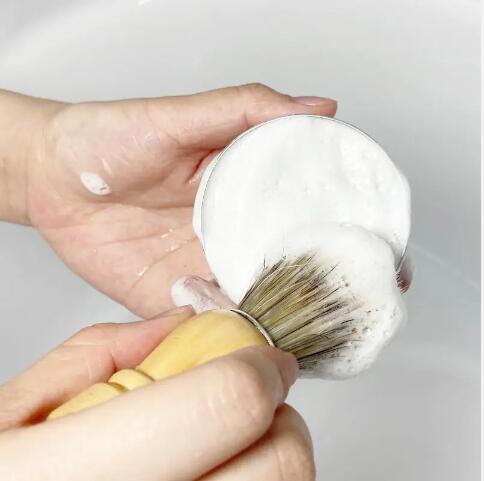 Sabonete de barbear de marca própria