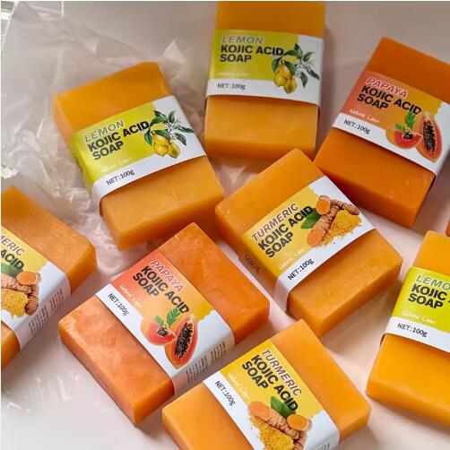 Barra de sabão com ácido kojic de marca própria